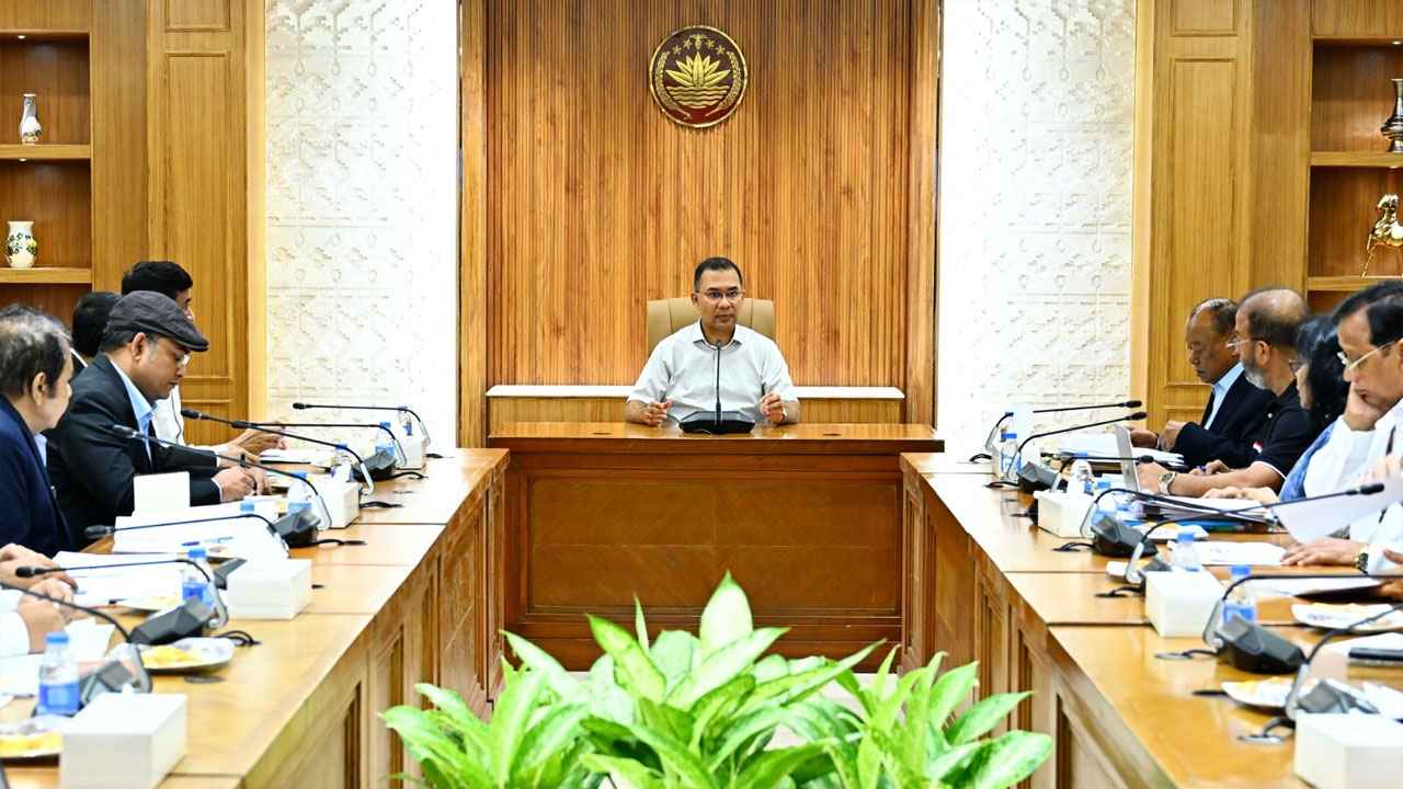 বায়ু ও শব্দদূষণ নিয়ন্ত্রণে প্রধানমন্ত্রীর কড়া নির্দেশ