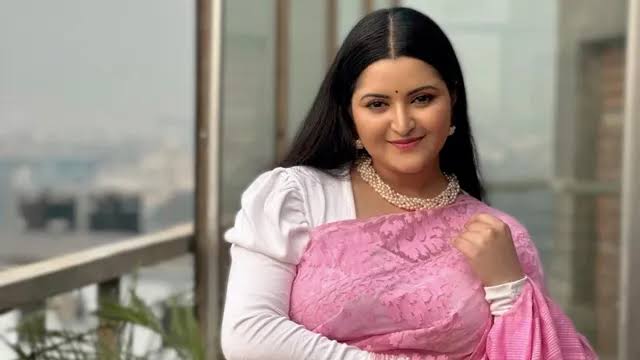 সারাক্ষণ ভূমিকম্পের মাঝেই থাকেন পরীমণি