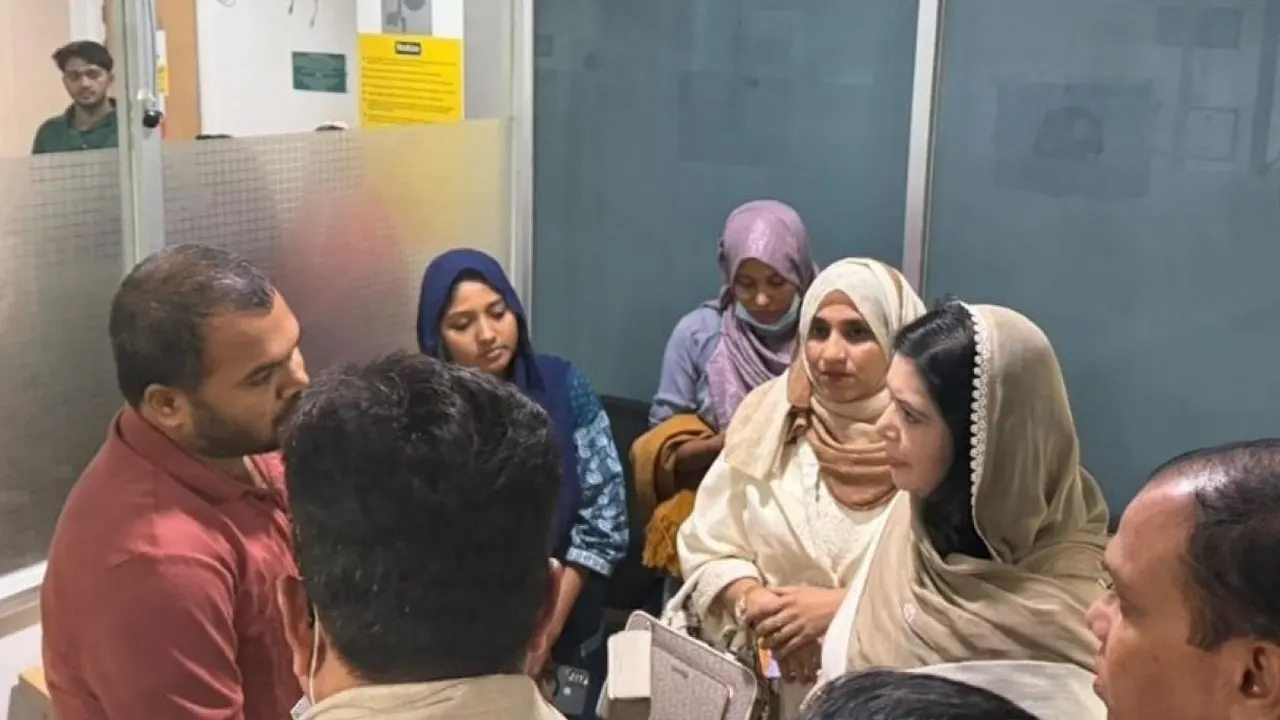 হাদির পরিবারের সঙ্গে দেখা করলেন ডা. জুবাইদা রহমান 