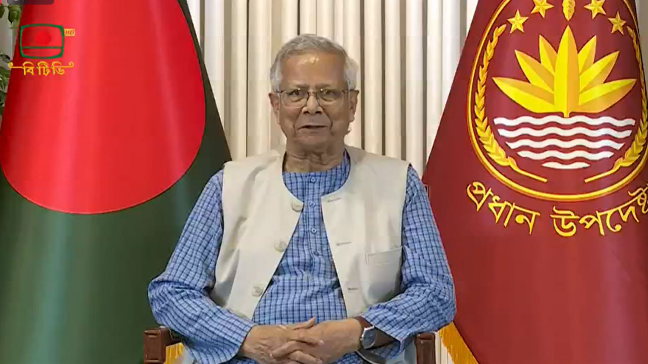 ষড়যন্ত্রে জড়িতদের কাউকেই ছাড় দেওয়া হবে না : প্রধান উপদেষ্টা