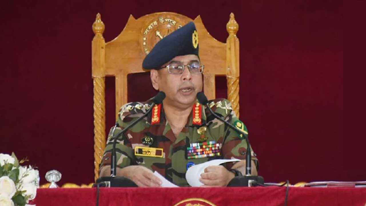কবে ব্যারাকে ফিরবে সেনাবাহিনী, জানালেন সেনাপ্রধান