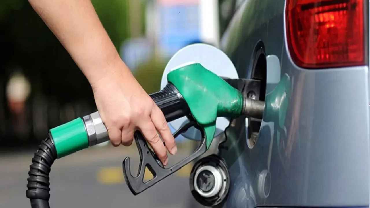 বিশ্ববাজারে ফের বাড়ল জ্বালানি তেলের দাম!