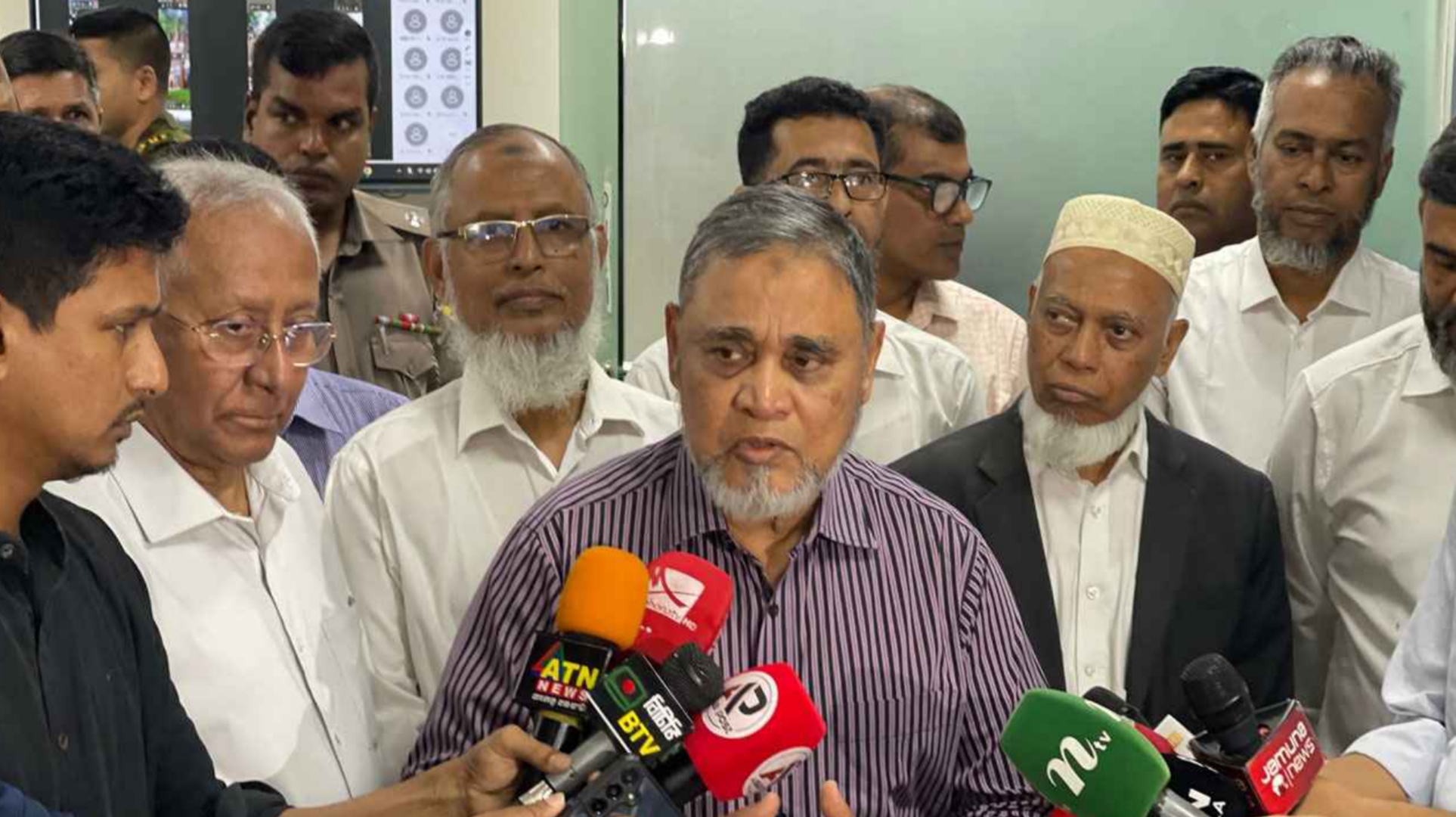 বগুড়া-৬ ও শেরপুর-৩ আসনের নির্বাচন শান্তিপূর্ণ হচ্ছে: সিইসি