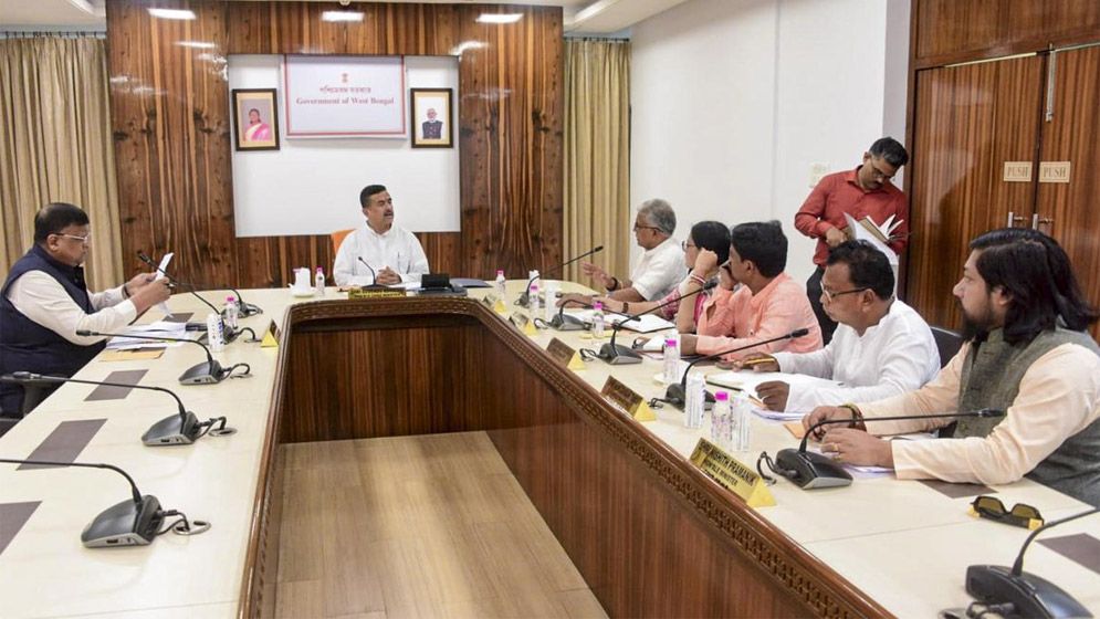 পশ্চিমবঙ্গে বন্ধ হচ্ছে ইমাম-মুয়াজ্জিন-পুরোহিত ভাতা 