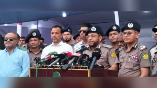 অতিরিক্ত ভাড়া আদায়ের অভিযোগ পেলেই ব্যবস্থা: ডিএমপি